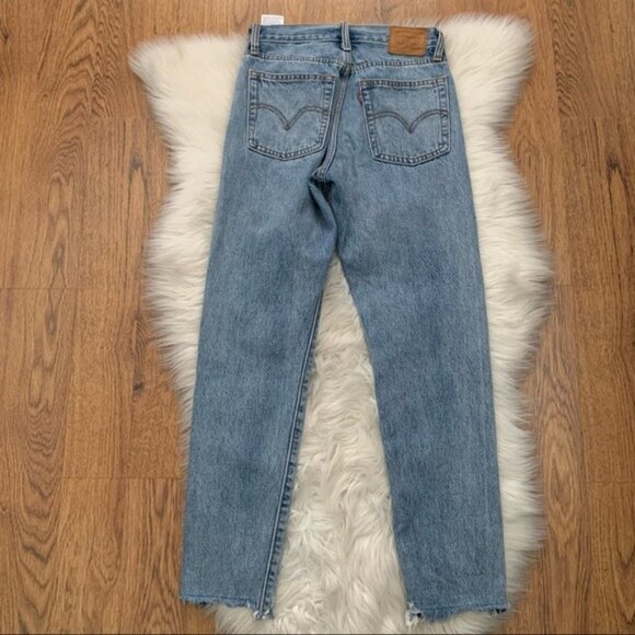 Levi’s Jeans - Picture 2 of 10